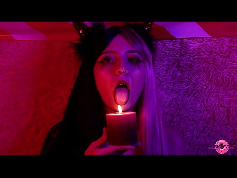 ❤️ Lidenskabeligt blowjob fra sexet succubus med mundfylde Super sex at da.light2cloud.top